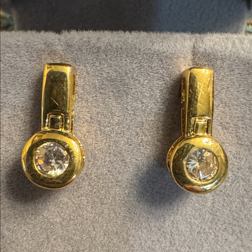 3099 Swarovski Crystal Elements Post Earrings - image 1